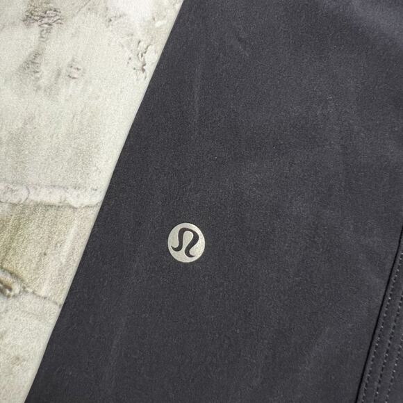 Lululemon Step Lively Crop Pants Womens‎ 4 Navy Blue Dance Gym Workout Yoga - Picture 5 of 12